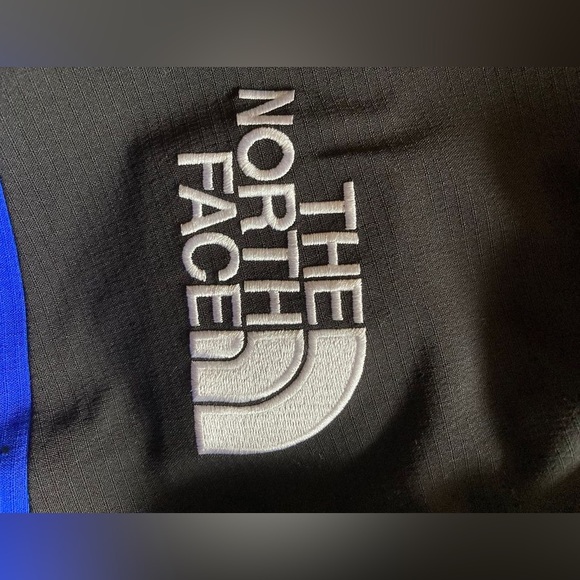 The North Face Black Series Mountain Light Coat (2020) - Picture 10 of 10